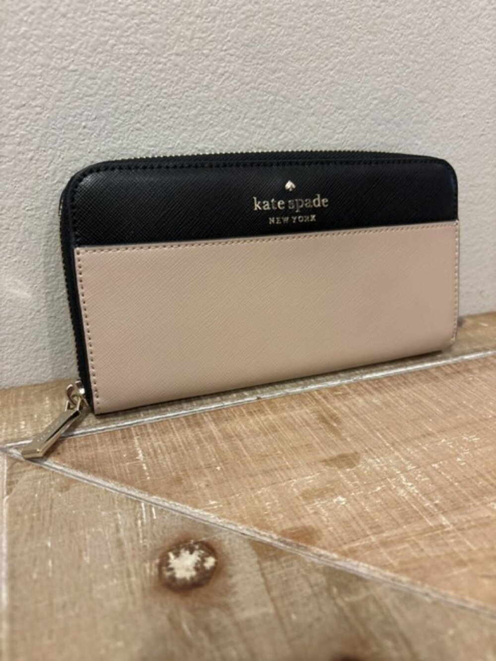 NEW Kate Spade Staci Large Continental Wallet Colorblock Saff/Warm Beige